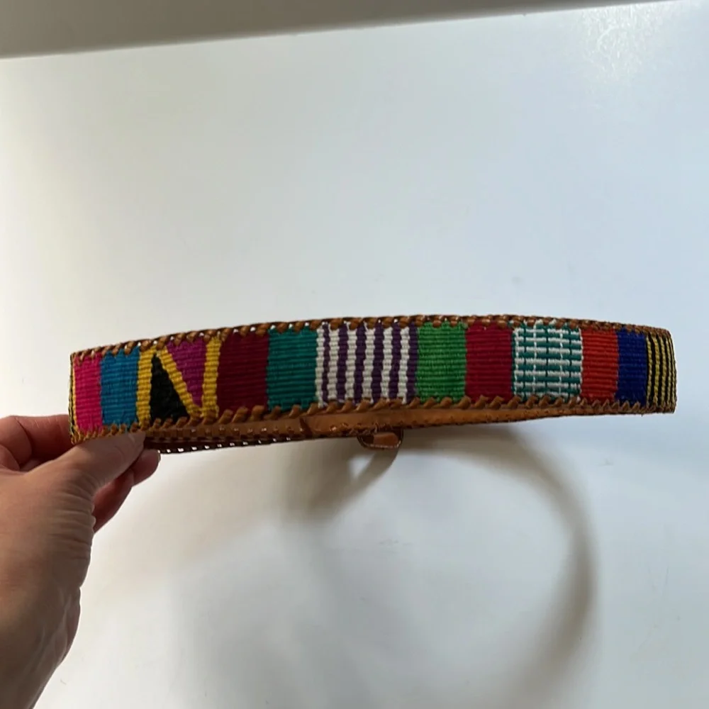 Handmade belt from Guatemala 28”